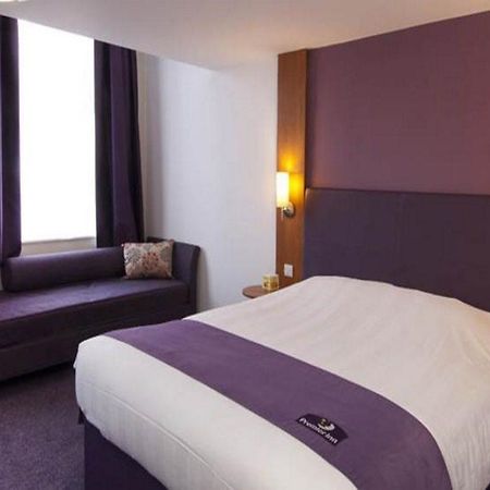 Premier Inn Haydock Park/M6 J23 Воррінгтон Екстер'єр фото